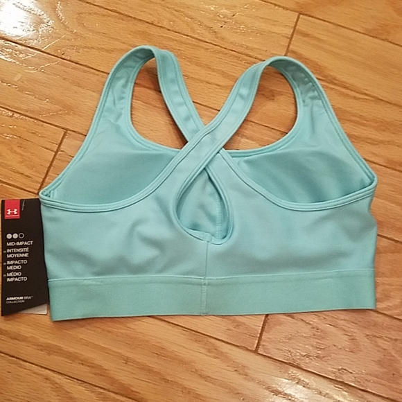 NWT size S Under Armour sports bra - Picture 3 of 6